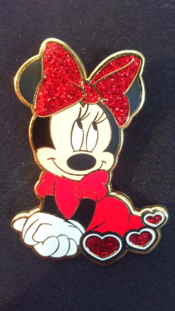 Pins disney Disneyland Paris Minnie love